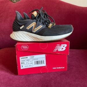 New Balance Roav